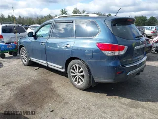 2015 Nissan Pathfinder Platinum with VIN 5N1AR2MM3FC665299, listed as a IAAI auction lot 41839483 with 176,585 mi miles. Bid and sale history available at carsss.com. Image 3.