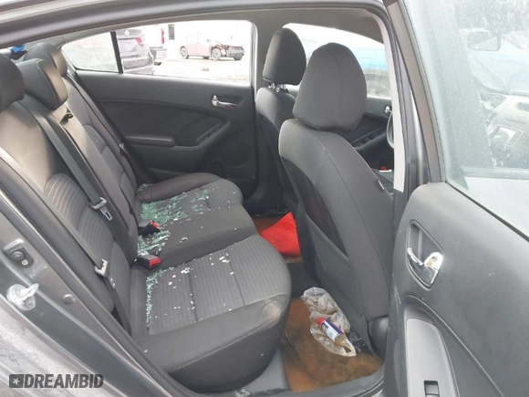2016 Kia Forte LX with VIN KNAFX4A66G5523808, listed as a IAAI auction lot 41424929 with 1 mi miles. Bid and sale history available at carsss.com. Image 8.