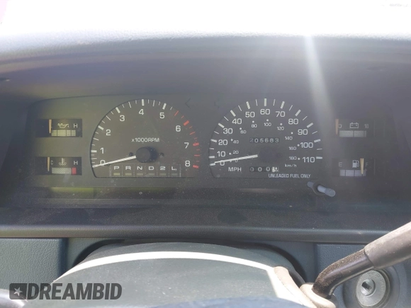 1995 Toyota T100 SR5 z VIN JT4VD12F8S0013406, wystawiony jako IAAI lot #42465291 z przebiegiem 205 683 mil mil oraz . Historia ofert i sprzedaży dostępna na DreamBid. Obrazek 7.