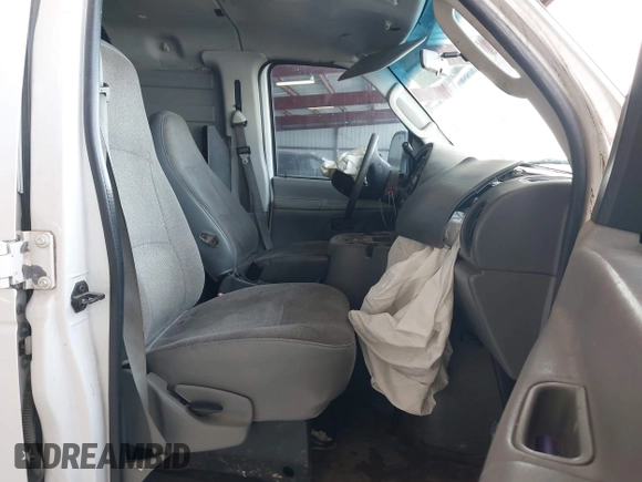 2003 Ford Econoline Cargo with VIN 1FTSE34L13HB45103, listed as a IAAI auction lot 42116192 with 255,516 mi miles. Bid and sale history available at carsss.com. Image 5.
