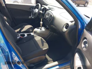 2011 Nissan Juke SL with VIN JN8AF5MV6BT015680, listed as a IAAI auction lot 42059259 with 105,704 mi miles. Bid and sale history available at carsss.com. Image 5.