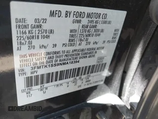 2022 Ford Mustang Mach-E Select z VIN 3FMTK1SS9NMA18394, wystawiony jako IAAI lot #40067340 z przebiegiem 35 805 mil mil oraz . Historia ofert i sprzedaży dostępna na DreamBid. Obrazek 9.