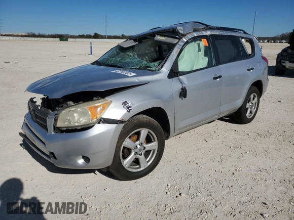 2006 Toyota RAV4 with VIN JTMBD33V866011775, listed as a Copart auction lot 42200255 with 163,676 mi miles and Salvage Title. Bid and sale history available at carsss.com. Image 1.