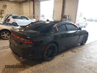2015 Dodge Charger SXT z VIN 2C3CDXHG2FH741643, wystawiony jako IAAI lot #42321498 z przebiegiem 180 351 mil mil oraz . Historia ofert i sprzedaży dostępna na DreamBid. Obrazek 4.