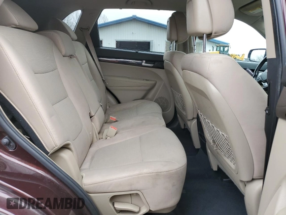 2014 Kia Sorento LX with VIN 5XYKTCA64EG544099, listed as a Copart auction lot 51758305 with 172,340 mi miles and Clean Title. Bid and sale history available at carsss.com. Image 11.