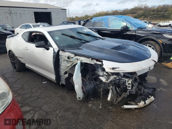 2021 Chevrolet Camaro 2SS z VIN 1G1FH1R70M0102938, wystawiony jako Copart lot #78745944 z przebiegiem 19 366 mil mil oraz Szkoda całkowita • Salvage title. Historia ofert i sprzedaży dostępna na DreamBid. Obrazek 4.