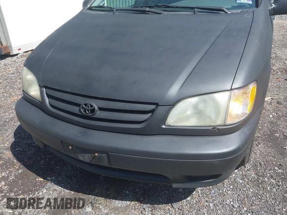 2003 Toyota Sienna LE with VIN 4T3ZF13C93U539976, listed as a IAAI auction lot 41921369 with 280,815 mi miles. Bid and sale history available at carsss.com. Image 6.