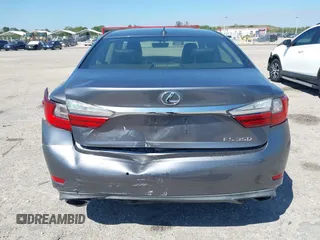 2016 Lexus ES 350 with VIN JTHBK1GG4G2219925, listed as a IAAI auction lot 41894213 with 137,306 mi miles. Bid and sale history available at carsss.com. Image 16.