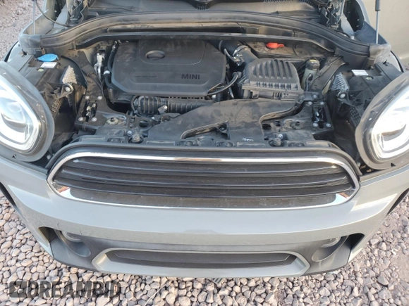 2021 MINI Countryman Oxford Edition with VIN WMZ23BR04M3M78201, listed as a Copart auction lot 87664925 with 42,151 mi miles and Salvage Title. Bid and sale history available at carsss.com. Image 12.