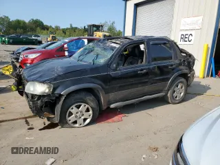 2006 Ford Escape XLT with VIN 1FMYU93126KA52318, listed as a Copart auction lot 71272964 with 0 mi miles and Salvage Title. Bid and sale history available at carsss.com. Image 1.