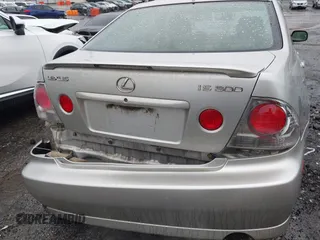 2002 Lexus IS 300/350 with VIN JTHBD192720059118, listed as a IAAI auction lot 41974564 with 207,050 mi miles and . Bid and sale history available at DreamBid. Image 14.