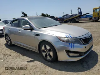 2013 Kia Optima EX z VIN KNAGM4AD2D5039495, wystawiony jako Copart lot #59631305 z przebiegiem Nie podano mil oraz Szkoda całkowita • Salvage title. Historia ofert i sprzedaży dostępna na DreamBid. Obrazek 4.