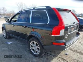 2008 Volvo XC90 V8 with VIN YV4CZ852481441399, listed as a IAAI auction lot 41758985 with 100,158 mi miles. Bid and sale history available at carsss.com. Image 3.