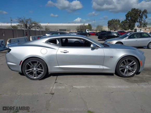 2019 Chevrolet Camaro 1LT with VIN 1G1FB1RS5K0123710, listed as a IAAI auction lot 41953961 with 78,972 mi miles. Bid and sale history available at carsss.com. Image 13.