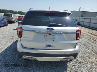 2017 Ford Explorer Platinum z VIN 1FM5K8HT9HGD05220, wystawiony jako Copart lot #60704795 z przebiegiem 59 128 mil mil oraz Szkoda całkowita • Salvage title. Historia ofert i sprzedaży dostępna na DreamBid. Obrazek 6.