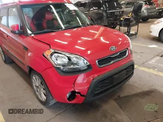 2012 Kia Soul + with VIN KNDJT2A6XC7385962, listed as a IAAI auction lot 41808107 with 115,361 mi miles. Bid and sale history available at carsss.com. Image 6.