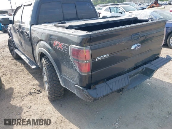 2014 Ford F-150 XL with VIN 1FTFW1ET8EKD25038, listed as a IAAI auction lot 42295170 with 186,045 mi miles and . Bid and sale history available at DreamBid. Image 3.