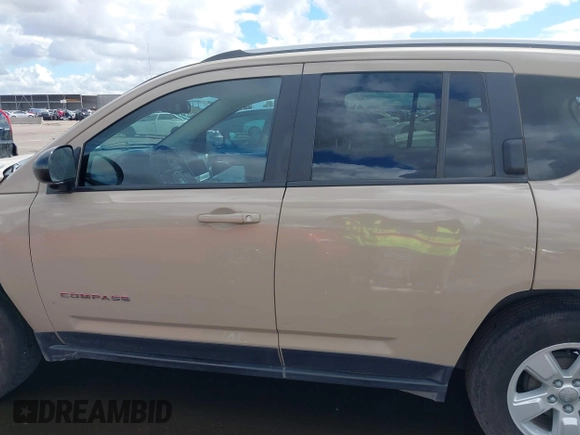 2017 Jeep Compass Sport with VIN 1C4NJCBA8HD187079, listed as a IAAI auction lot 41771632 with 202,484 mi miles and . Bid and sale history available at carsss.com. Image 15.
