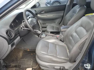 2004 Mazda Mazda6 s with VIN 1YVHP82D445N69272, listed as a Copart auction lot 51353285 with 81,136 mi miles and Clean Title. Bid and sale history available at carsss.com. Image 7.
