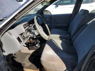1989 Chevrolet Celebrity z VIN 1G1AW51W8K6185894, wystawiony jako Copart lot #75610854 z przebiegiem 111 268 mil mil oraz Tytuł czysty. Historia ofert i sprzedaży dostępna na DreamBid. Obrazek 7.