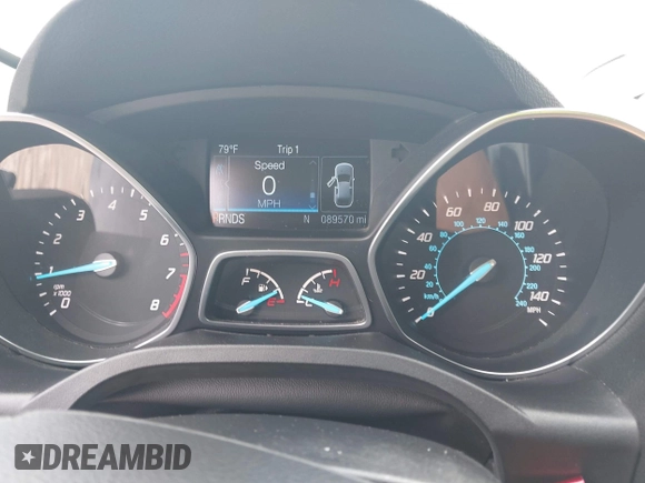 2016 Ford Escape Titanium z VIN 1FMCU9J90GUC76504, wystawiony jako IAAI lot #42552851 z przebiegiem 89 570 mil mil oraz . Historia ofert i sprzedaży dostępna na DreamBid. Obrazek 7.