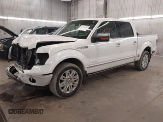 2012 Ford F-150 XL z VIN 1FTFW1CT7CFA05296, wystawiony jako IAAI lot #41976855 z przebiegiem 220 071 mil mil oraz . Historia ofert i sprzedaży dostępna na DreamBid. Obrazek 18.