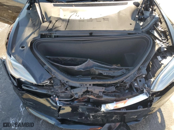 2020 Tesla Model S Performance with VIN 5YJSA1E49LF398581, listed as a Copart auction lot 50723735 with 28,534 mi miles and Salvage Title. Bid and sale history available at carsss.com. Image 11.