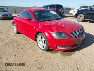 2001 Audi TT with VIN TRUWT28N911007947, listed as a IAAI auction lot 42078785 with 114,721 mi miles. Bid and sale history available at carsss.com. Image 1.