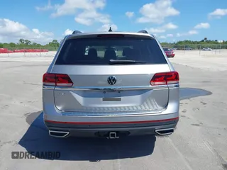 2022 Volkswagen Atlas SE with VIN 1V2WR2CA2NC542530, listed as a IAAI auction lot 41913358 with 37,977 mi miles and . Bid and sale history available at DreamBid. Image 16.