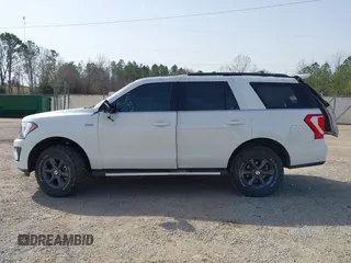 2021 Ford Expedition XLT with VIN 1FMJU1JT3MEA73083, listed as a IAAI auction lot 41770937 with 40,588 mi miles and . Bid and sale history available at DreamBid. Image 14.
