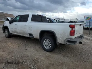 2021 Chevrolet Silverado 3500HD LT with VIN 1GC4YTEY6MF165354, listed as a Copart auction lot 44317015 with 85,376 mi miles and Salvage Title. Bid and sale history available at carsss.com. Image 2.