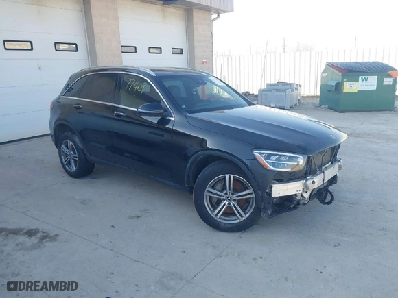 2021 Mercedes-Benz GLC with VIN W1N0G8EB0MF910294, listed as a IAAI auction lot 41577401 with 63,037 mi miles. Bid and sale history available at carsss.com. Image 1.