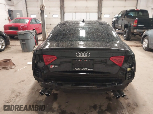 2015 Audi S5 Premium Plus z VIN WAUCGAFRXFA060758, wystawiony jako IAAI lot #42121159 z przebiegiem 78 266 mil mil oraz . Historia ofert i sprzedaży dostępna na DreamBid. Obrazek 16.