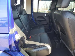 2020 Jeep Wrangler Unlimited Sahara with VIN 1C4HJXEN0LW318599, listed as a Copart auction lot 53258355 with 68,131 mi miles and Salvage title. Bid and sale history available at DreamBid. Image 11.