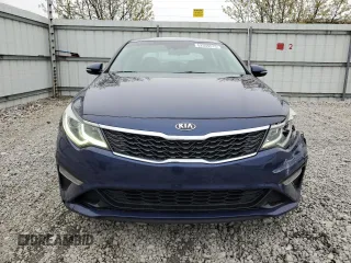 2020 Kia Optima LX z VIN 5XXGT4L39LG414013, wystawiony jako Copart lot #52505515 z przebiegiem 129 719 mil mil oraz Szkoda całkowita • Salvage title. Historia ofert i sprzedaży dostępna na DreamBid. Obrazek 5.