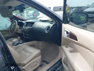2015 Nissan Pathfinder SL z VIN 5N1AR2MM1FC604288, wystawiony jako IAAI lot #42152593 z przebiegiem 175 874 mil mil oraz . Historia ofert i sprzedaży dostępna na DreamBid. Obrazek 5.
