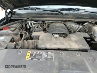 2017 Chevrolet Suburban LS z VIN 1GNSCGKC8HR253646, wystawiony jako Copart lot #53270885 z przebiegiem 128 086 mil mil oraz Czysty tytuł • Clean title. Historia ofert i sprzedaży dostępna na DreamBid. Obrazek 14.