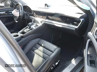 2020 Porsche Panamera z VIN WP0AA2A75LL101708, wystawiony jako IAAI lot #39900713 z przebiegiem 13 098 mil mil oraz . Historia ofert i sprzedaży dostępna na DreamBid. Obrazek 5.