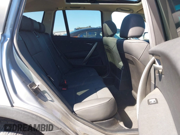 2005 BMW X3 2.5i with VIN WBXPA73415WC50781, listed as a IAAI auction lot 41871451 with 116,251 mi miles. Bid and sale history available at carsss.com. Image 8.