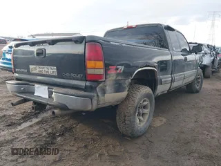 1999 Chevrolet Silverado 1500 LT with VIN 2GCEK19T6X1256127, listed as a IAAI auction lot 41747542 with 165,721 mi miles and . Bid and sale history available at DreamBid. Image 4.