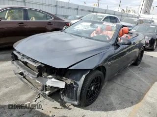 2019 BMW M4 z VIN WBS4Z9C54KEJ63803, wystawiony jako Copart lot #64827292 z przebiegiem 4 484 mil mil oraz . Historia ofert i sprzedaży dostępna na DreamBid. Obrazek 2.