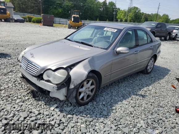 2004 Mercedes-Benz C 240 with VIN WDBRF61J44A551739, listed as a Copart auction lot 55145435 with 82,864 mi miles and Salvage title. Bid and sale history available at DreamBid. Image 1.