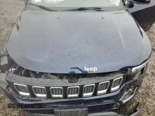2018 Jeep Compass Limited with VIN 3C4NJDCB4JT128687, listed as a Copart auction lot 57648245 with 136,455 mi miles and Salvage title. Bid and sale history available at DreamBid. Image 12.