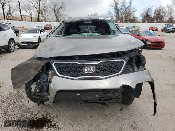 2012 Kia Sorento SX with VIN 5XYKW4A24CG243176, listed as a Copart auction lot 49816515 with 186,540 mi miles and Salvage Title. Bid and sale history available at carsss.com. Image 5.