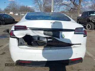 2022 Tesla Model S with VIN 5YJSA1E51NF491493, listed as a IAAI auction lot 41570494 with Not Provided miles and . Bid and sale history available at DreamBid. Image 16.