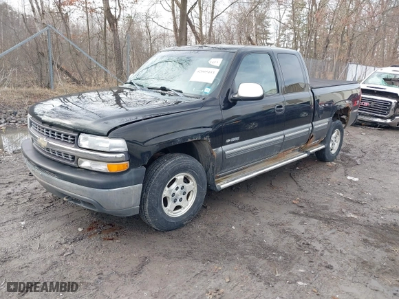 2000 Chevrolet Silverado 1500 LS with VIN 2GCEK19T5Y1292800, listed as a IAAI auction lot 42005453 with 100,332 mi miles. Bid and sale history available at carsss.com. Image 2.