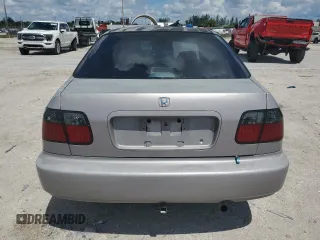 1998 Honda Civic DX with VIN 2HGEJ6626WH597949, listed as a Copart auction lot 71172154 with 158,081 mi miles and Salvage Title. Bid and sale history available at carsss.com. Image 6.