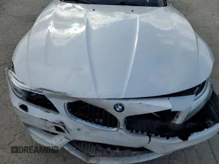 2016 BMW Z4 sDrive28i with VIN WBALL5C59G5A21158, listed as a Copart auction lot 41775225 with 132,603 mi miles and Salvage Title. Bid and sale history available at carsss.com. Image 12.