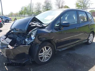 2007 Honda Fit Sport with VIN JHMGD37677S027417, listed as a IAAI auction lot 42155718 with 262,609 mi miles and . Bid and sale history available at DreamBid. Image 2.