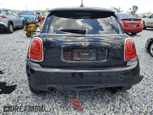 2021 MINI Hardtop Cooper with VIN WMWXR3C05M2P13632, listed as a Copart auction lot 62595415 with 38,797 mi miles and Clean title. Bid and sale history available at DreamBid. Image 6.